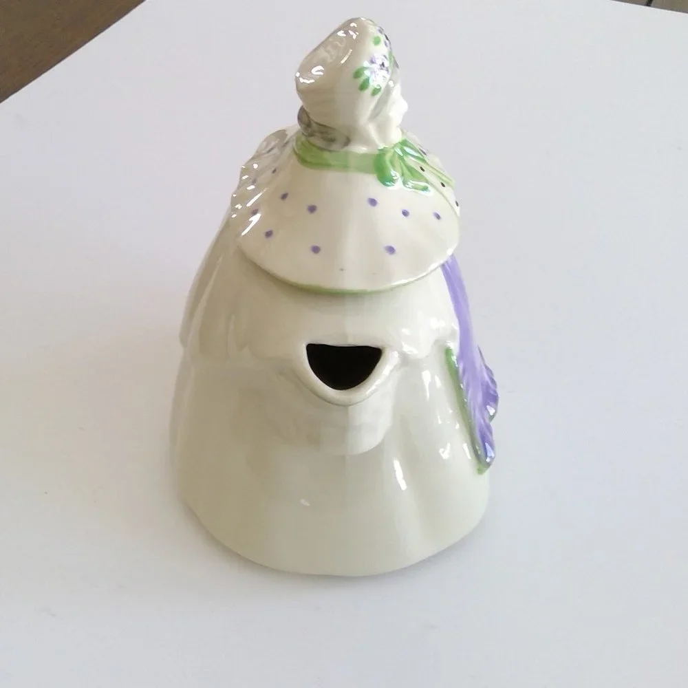 Vintage Collectible Cottagecore Ceramic Shawnee Granny Ann Grandma Teapot - Picture 2 of 16